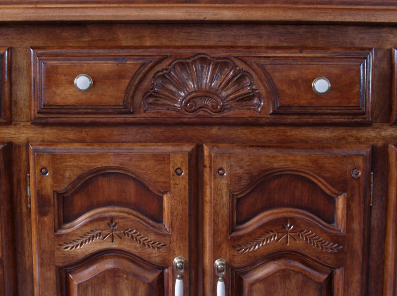 Built In Cabinetry Staining in Cincinnati, OH